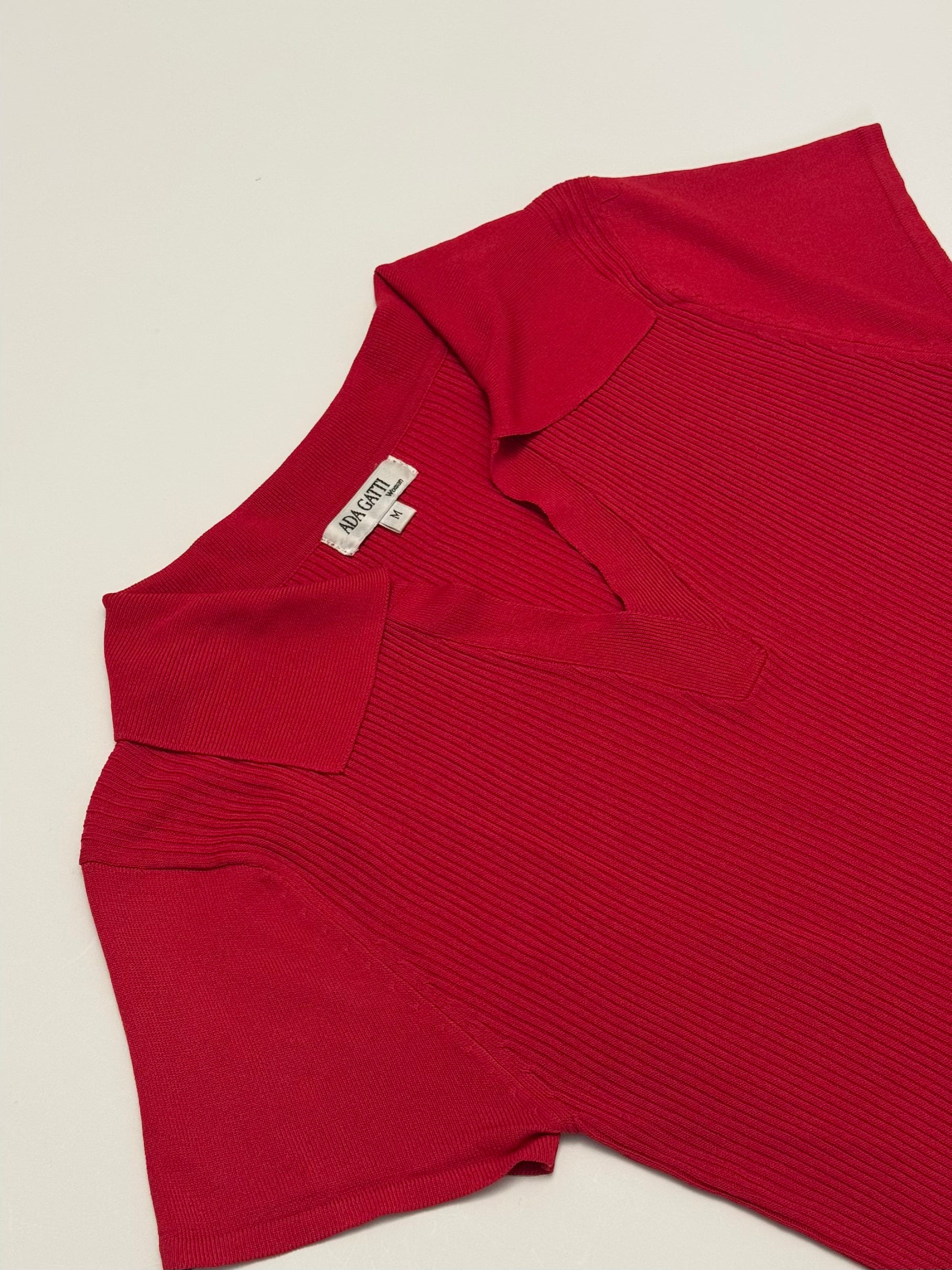 Ribbestrikket polotopp