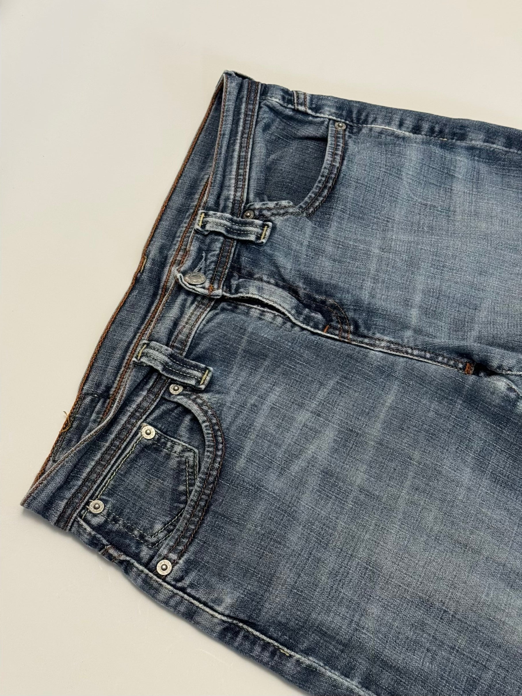 Levi’s Jeans