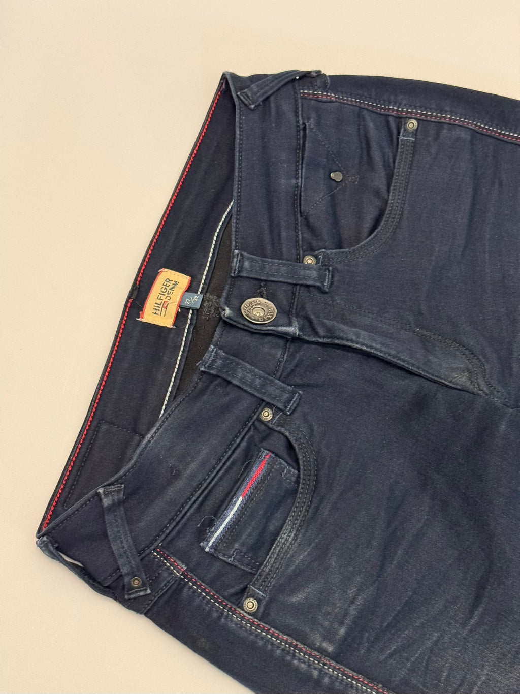 Low waist Hilfiger jeans